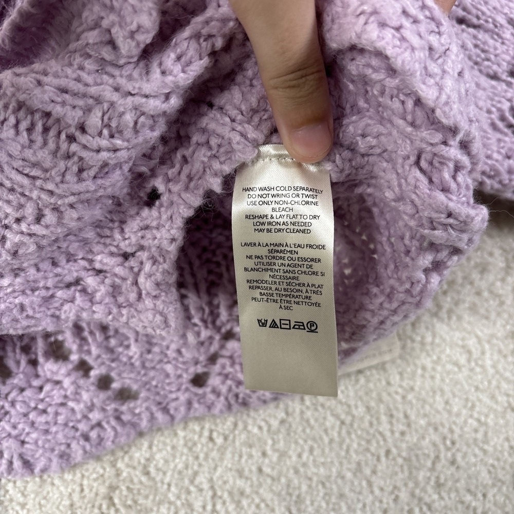Free People Avery Crop Cardigan Orchid Dust Women's Medium Crochet Purple NWT - Picture 14 of 16